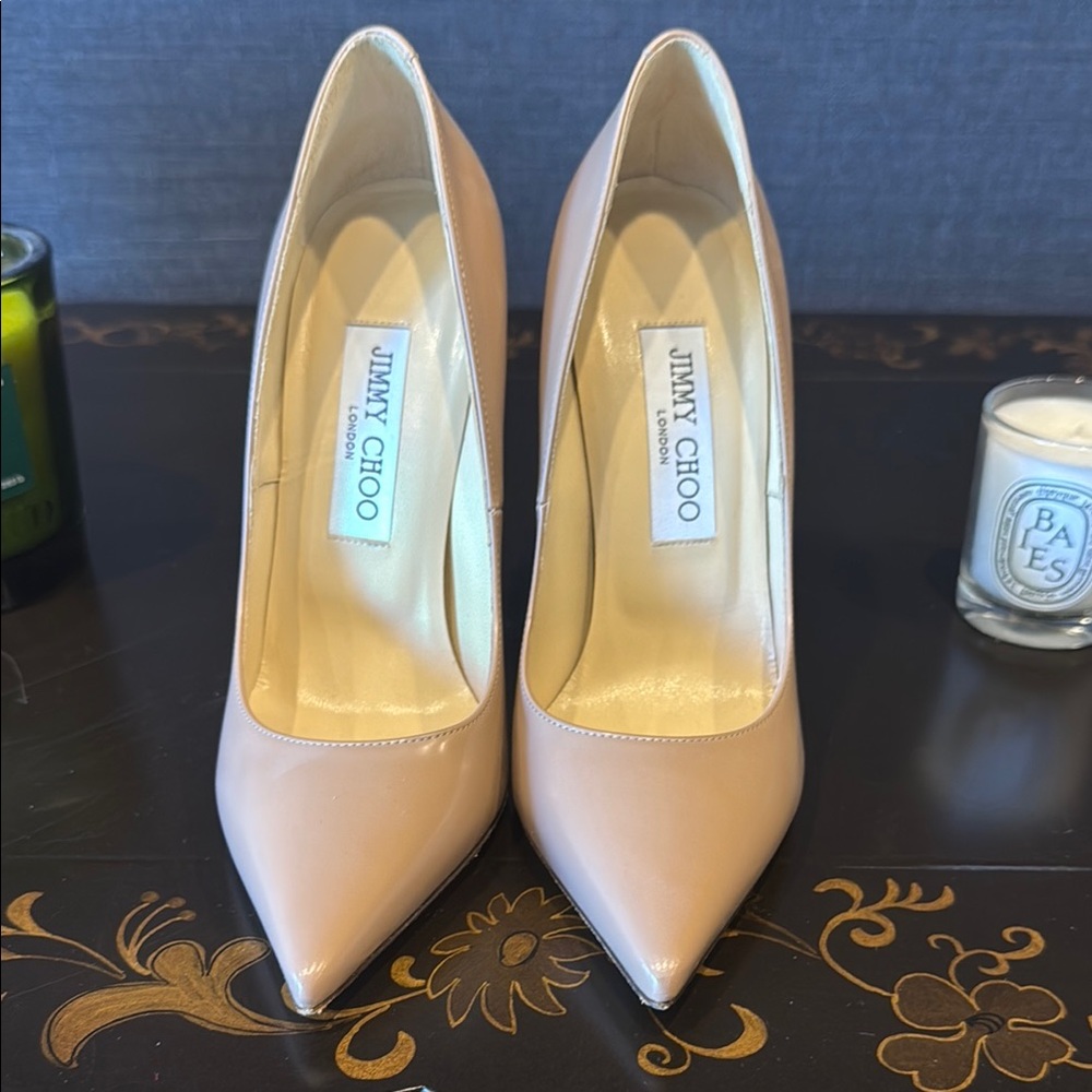 Jimmy Choo Cream Heels Classic Stiletto Pumps